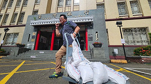 「馬上封侯」創意紅包提早曝光   薛兆基啟動基層行腳  