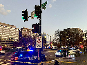 國民警衛隊員遭槍擊！川普令加強華府警備  阿富汗移民美國申請無限期暫停