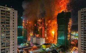 香港大埔宏福苑火災為何這麼嚴重？《衛報》分析: 竹製鷹架疑助火勢蔓延