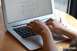 聲稱能解被鎖社群帳號 6人遭騙5萬元！高雄男扮「黑客」詐欺遭逮