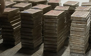 走私50億海洛因磚！竹聯幫通緝犯躲中國藏匿4年　罹癌返台投案遭逮