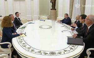 (影) 美中俄決定歐洲未來? 王毅也在莫斯科 美再啟動美版和平會談 「他」又出現....