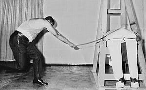 台灣有意引進鞭刑！網友分享新加坡遭鞭刑經歷「接近死亡的體驗」