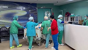 宜蘭婦人腦死器捐7器官！救護車接力 警車開道護送