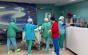 宜蘭婦人腦死器捐7器官！救護車接力 警車開道護送