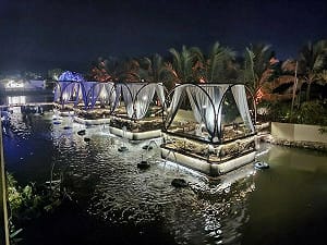 (影)印度果阿州夜店大火釀23死  救護車深夜排隊搶救