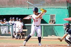 高施諠3分砲帶動攻勢　高中鋁棒聯賽平鎮與穀保爭冠