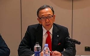 小澤慢走! 中山佳能總裁回日 3百中員工送行 班機延18分鐘 網 : 日企出走中將受重擊