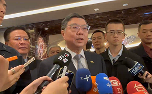 卓揆：立法院只要好好審議「兩案」  其他都可以坐下來談