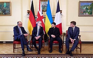 歐洲挺烏絕不割讓領土 ! 澤連斯基倫敦霸氣宣告 : 美國妥協、烏克蘭不會