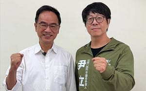 （影）與李昆澤立委合拍創意短片   尹立再玩諧音梗「萬有引力」