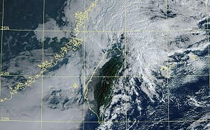 把握難得陽光！鄭明典：明「東北部地區」轉雨
