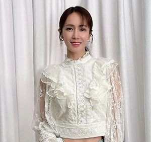 小薰遭爆「欠牙醫14萬診療費」？經紀人急澄清：款項已結清