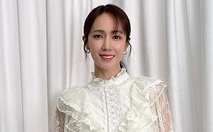 小薰遭爆「欠牙醫14萬診療費」？經紀人急澄清：款項已結清