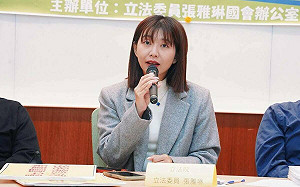 沈伯洋陪女兒散步遭錄影突襲 張雅琳：拍攝兒少違反個資和兒少法  別縱容仇恨越界