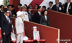 蔡英文：與賴清德團隊  堅持改革到底