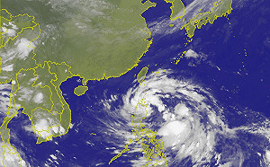 強風豪雨攏升級 氣象局：明天雨最大！