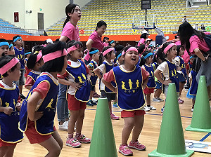 基隆市親子聯合運動會  小小鐵人出汗訓練大肌肉