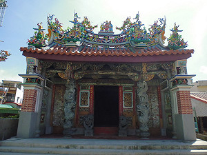 獨一無二「放白鶴」在這裡！來趟枋寮保安宮古蹟小旅行