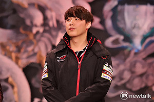 英雄聯盟世界賽》打敗SKT ahq Mountain：我們抱著熱手的心情上場