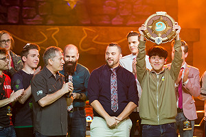 閃電狼Tom八強止步 《爐石戰記》HCT由Surrender奪冠