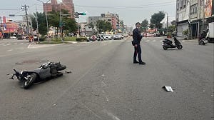 高雄機車闖紅燈釀車禍！肇事騎士竟是11歲小學生