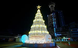 台中耶誕嘉年華  奶油蛋糕成耶誕樹呈現「耶誕珍甜」