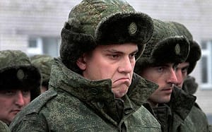 (影) 俄驚傳槍殺旅指揮官兵變! 逃兵暴增6倍 紅軍城、庫皮揚斯克攻勢受阻