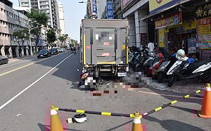 高市警執勤追撞貨車身亡   違停駕駛依過失致死罪送辦