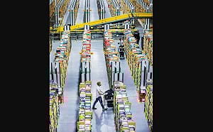 中國成重災區! 亞馬遜全球裁1.4萬人 「啞鈴化」趨勢 主要是「這階層」....