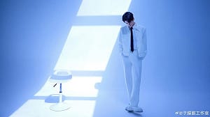 于朦朧簽約新經紀公司「深藍影業」？網驚：換來換去都在同一個資本下