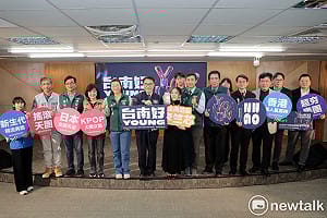 迎接跨年演唱會  黃偉哲公布韓日港台超強卡司  韓團STAYC首度來台