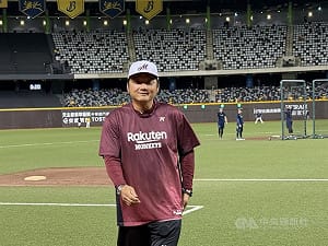 曾豪駒任桃猿一軍總教練　王溢正進二軍教練團