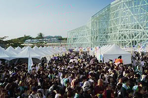 高流《下酒祭》吸逾12萬人潮！  台韓友好加溫、高雄國際魅力再升級