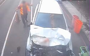 台南女清潔隊員遭酒駕撞死！駕駛男友崩潰拍打車輛求後退