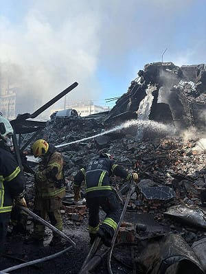 高雄大發工業區廠房大火！燒19小時終撲滅  空污監測接近背景值