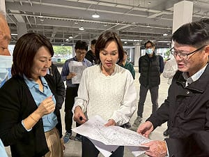 攤商不願進駐前鎮漁港多功能運銷中心   柯志恩辦理會勘協調解方