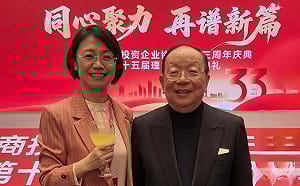 翁曉玲赴中與「1大咖」合照   他驚：國民黨內部應暗潮洶湧 