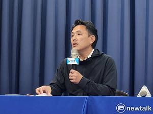 承認民調輸給謝龍介  陳以信現身國民黨宣布退選