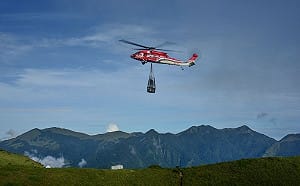 空勤總隊「夜視鏡訓練飛行」直升機駕駛艙冒煙！運安會：重大飛航事故立案調查