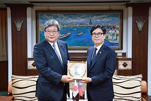 日自民黨幹事長代行萩生田光一訪高　陳其邁：持續深化台日友誼