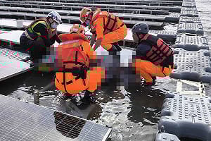 彰濱光電浮板附近驚見浮屍　死因待檢警釐清