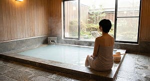 冬天泡湯竟成索命關卡？醫揭「致命三段式」：溫差是關鍵