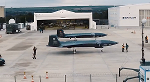 (影) 土耳其無人機空戰實力驚人! 新型穿透彈藥、自主編隊飛行震撼亮相