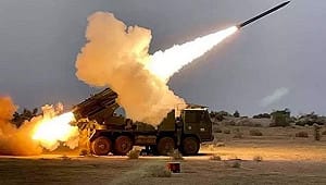 印度成功試射遠程火箭! 「皮納卡」命中120公里外目標 陸軍當天就下大單
