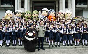 出席元旦升旗典禮   陳其邁盼各界持續為高雄發展努力