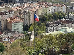 捷克與斯洛伐克和平分家33年　政經差異重塑合作局勢