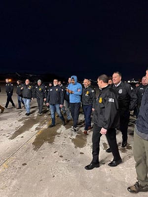 （影）內賊出賣馬杜洛? 美三角洲特種部隊抓捕馬杜洛 古巴衛隊護駕無力