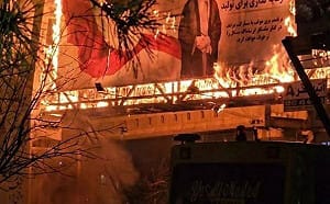 美軍無人偵察機現身伊朗外海!  瞄準哈梅內伊 以媒熱議「委內瑞拉模式」