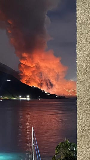 委內瑞拉方面指控美軍精準打擊加拉加斯 三支關鍵作戰部隊「幾乎被摧毀」